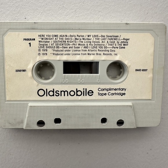 Vintage 1978 Oldsmobile Cassette Tape Complimentary Sampler Pop Rock RCA USA - Picture 2 of 7